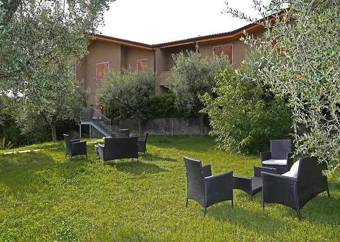 Ai Poggi ゲストハウス 3*