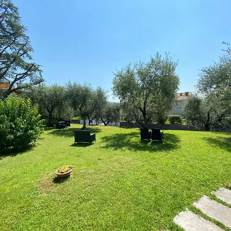 בית הארחה Ai Poggi ברדולינו